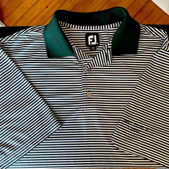 Golf Shirt ⛳️ - Picture 2 of 5